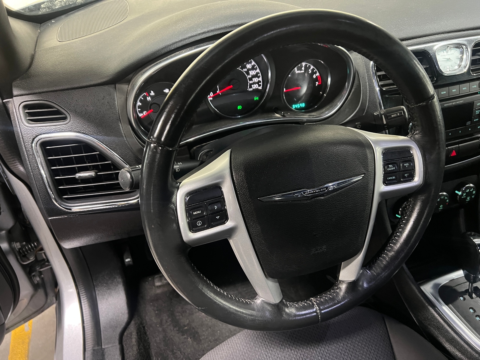 Thumbnail: 2014 Chrysler 200 - 5