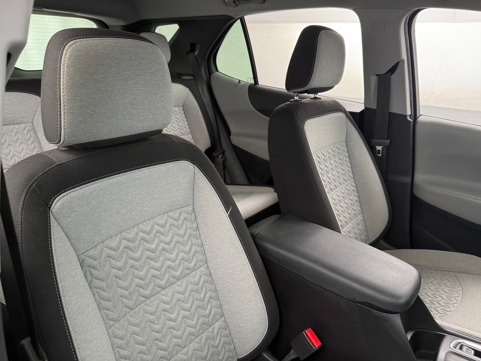 Thumbnail: 2022 Chevrolet Equinox - 2