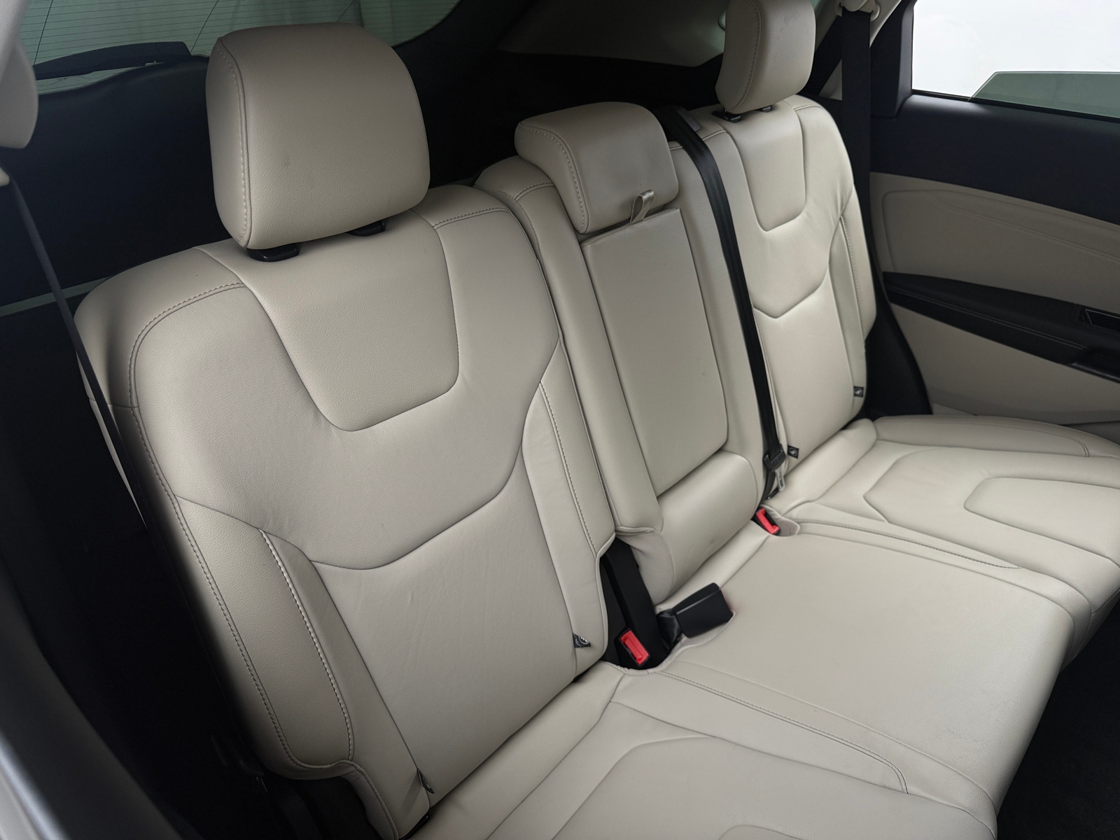 Thumbnail: 2020 Ford Edge - 5