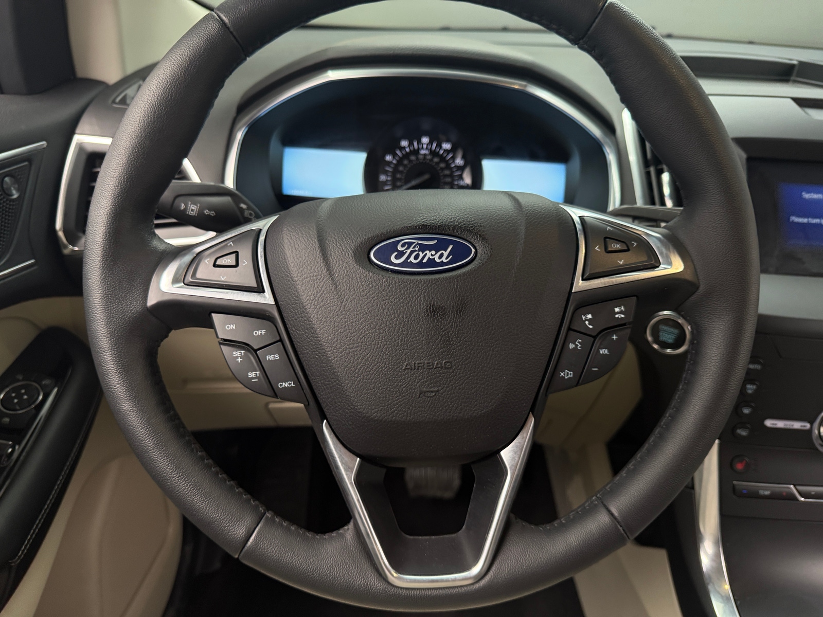 Thumbnail: 2020 Ford Edge - 4