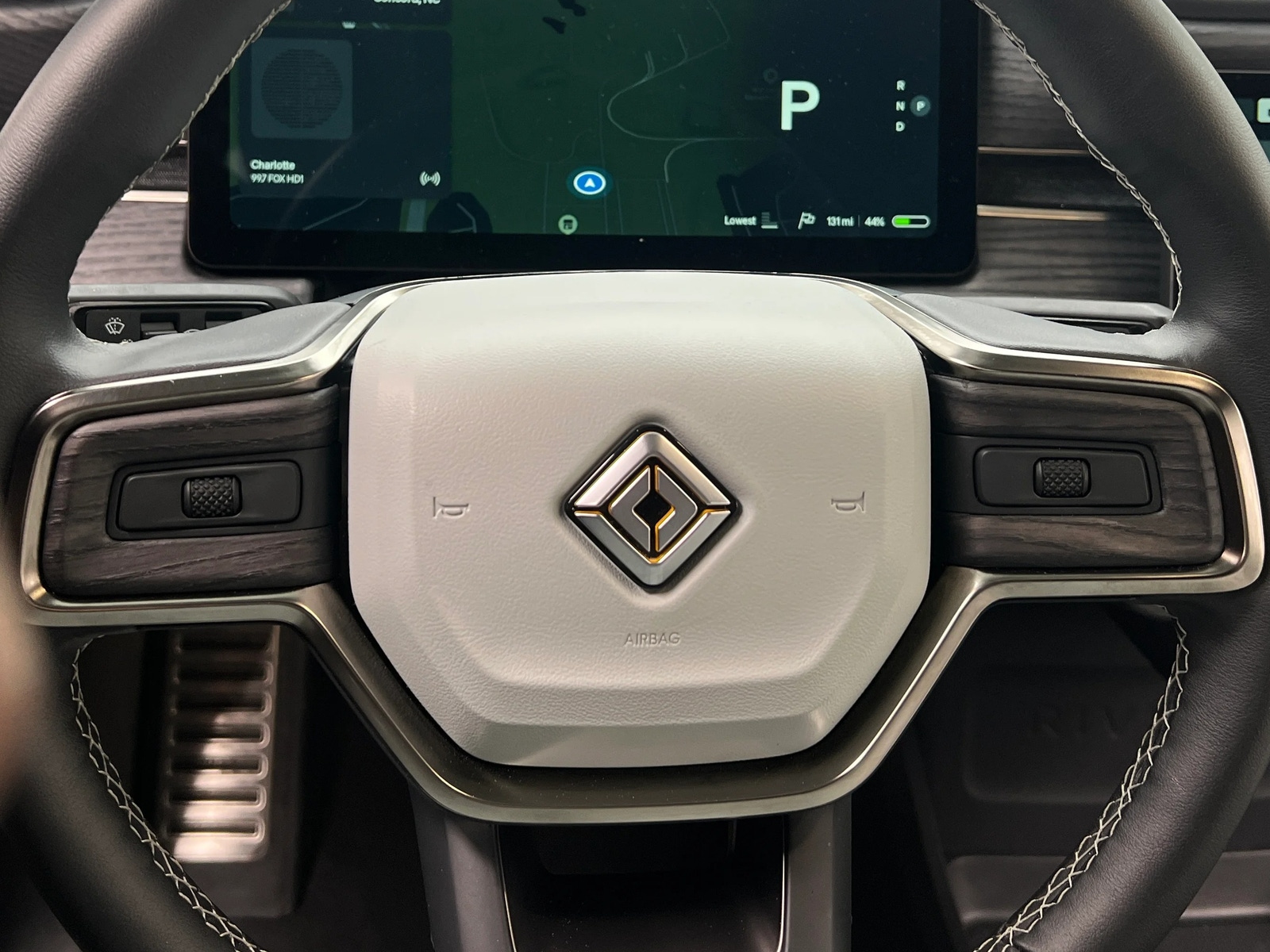 Thumbnail: 2023 Rivian R1S - 4