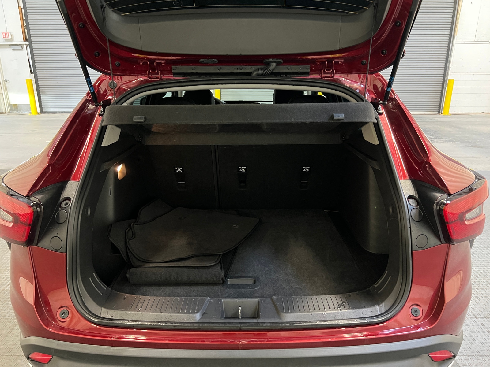 Thumbnail: 2025 Chevrolet Trax - 7