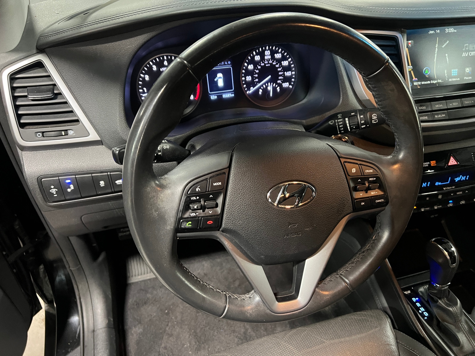 Thumbnail: 2016 Hyundai Tucson - 4