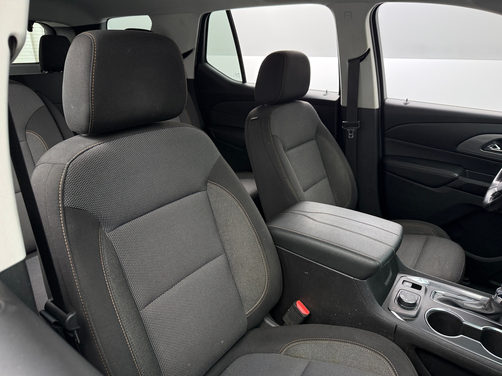 Thumbnail: 2021 Chevrolet Traverse - 2