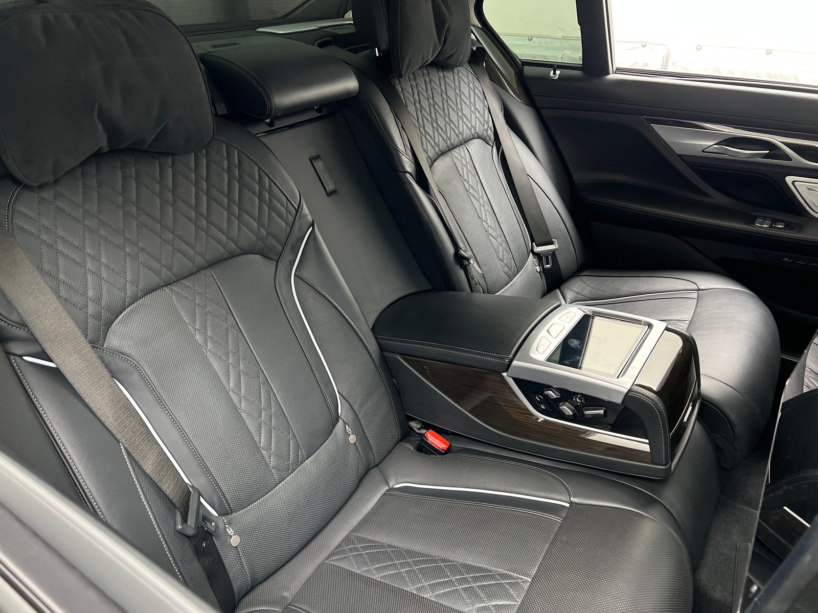 Thumbnail: 2022 BMW 7 Series - 5