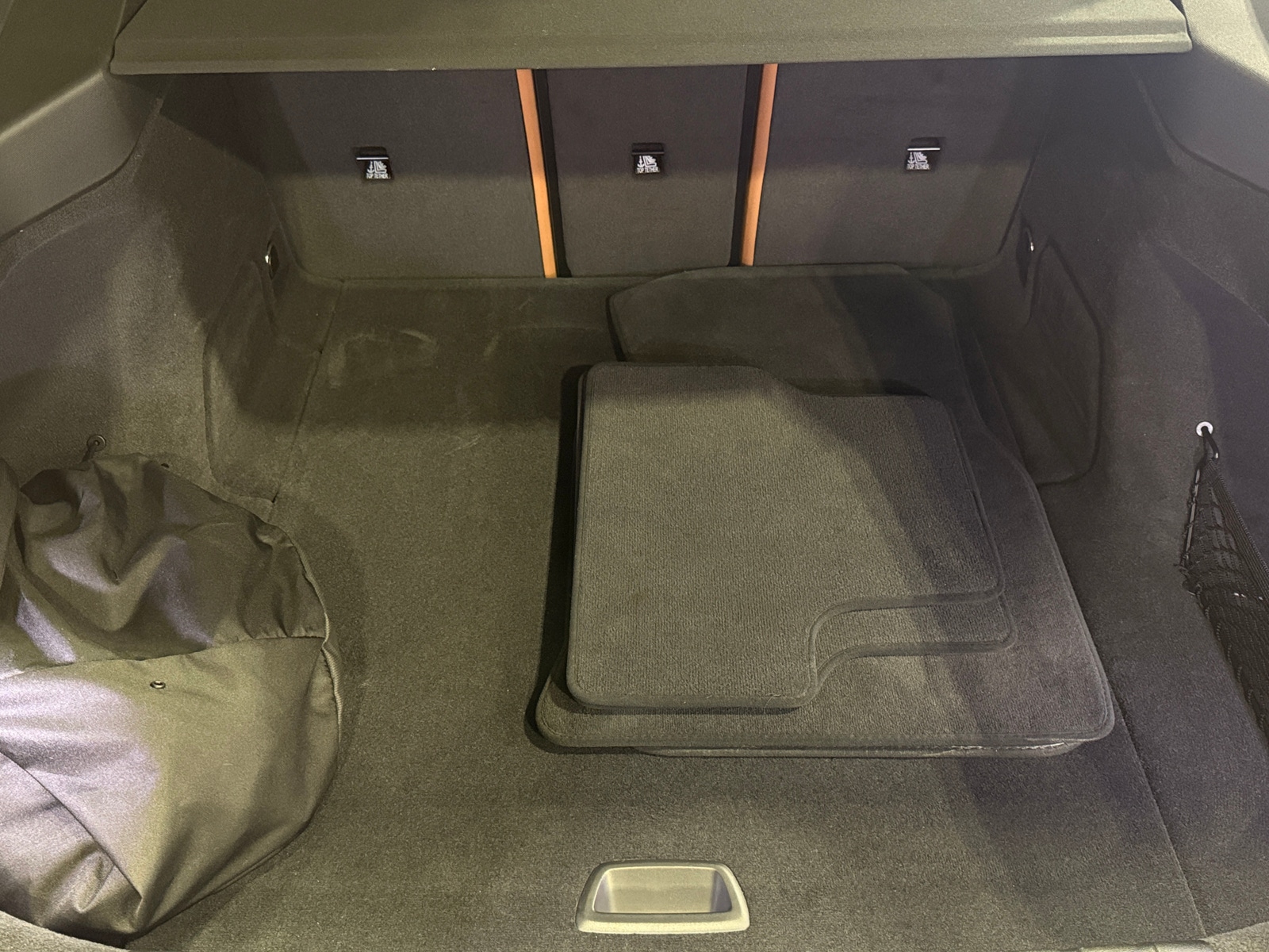 Thumbnail: 2023 BMW i4 - 6