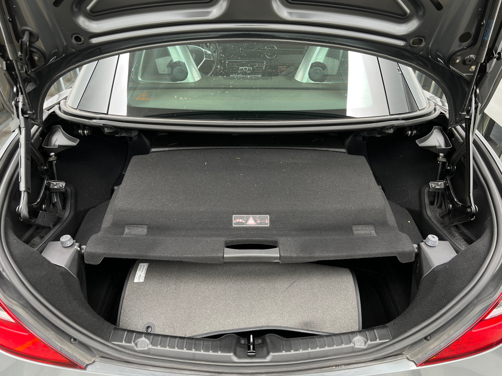 Thumbnail: 2015 Mercedes-Benz SLK - 5