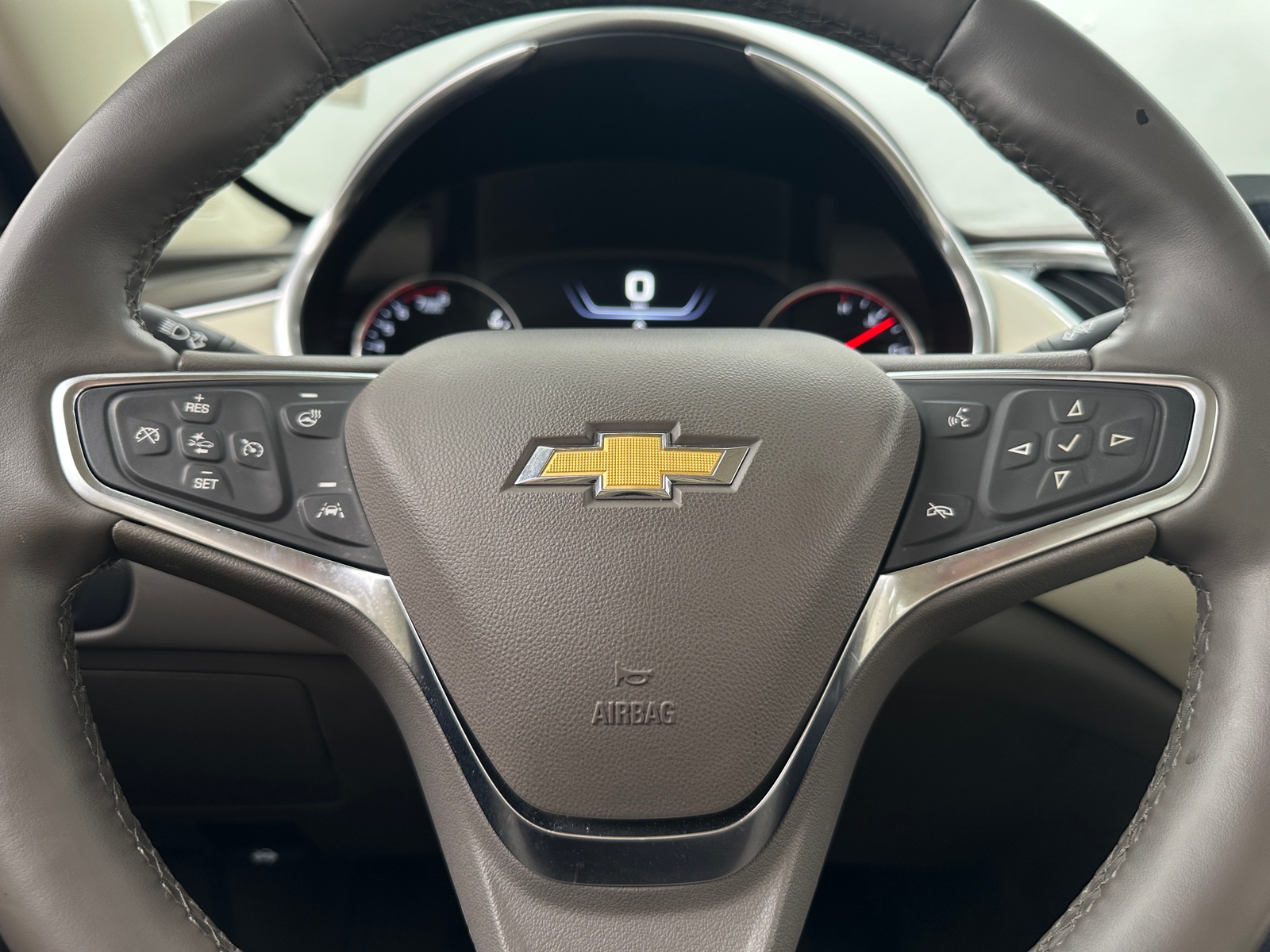 Thumbnail: 2024 Chevrolet Malibu - 4