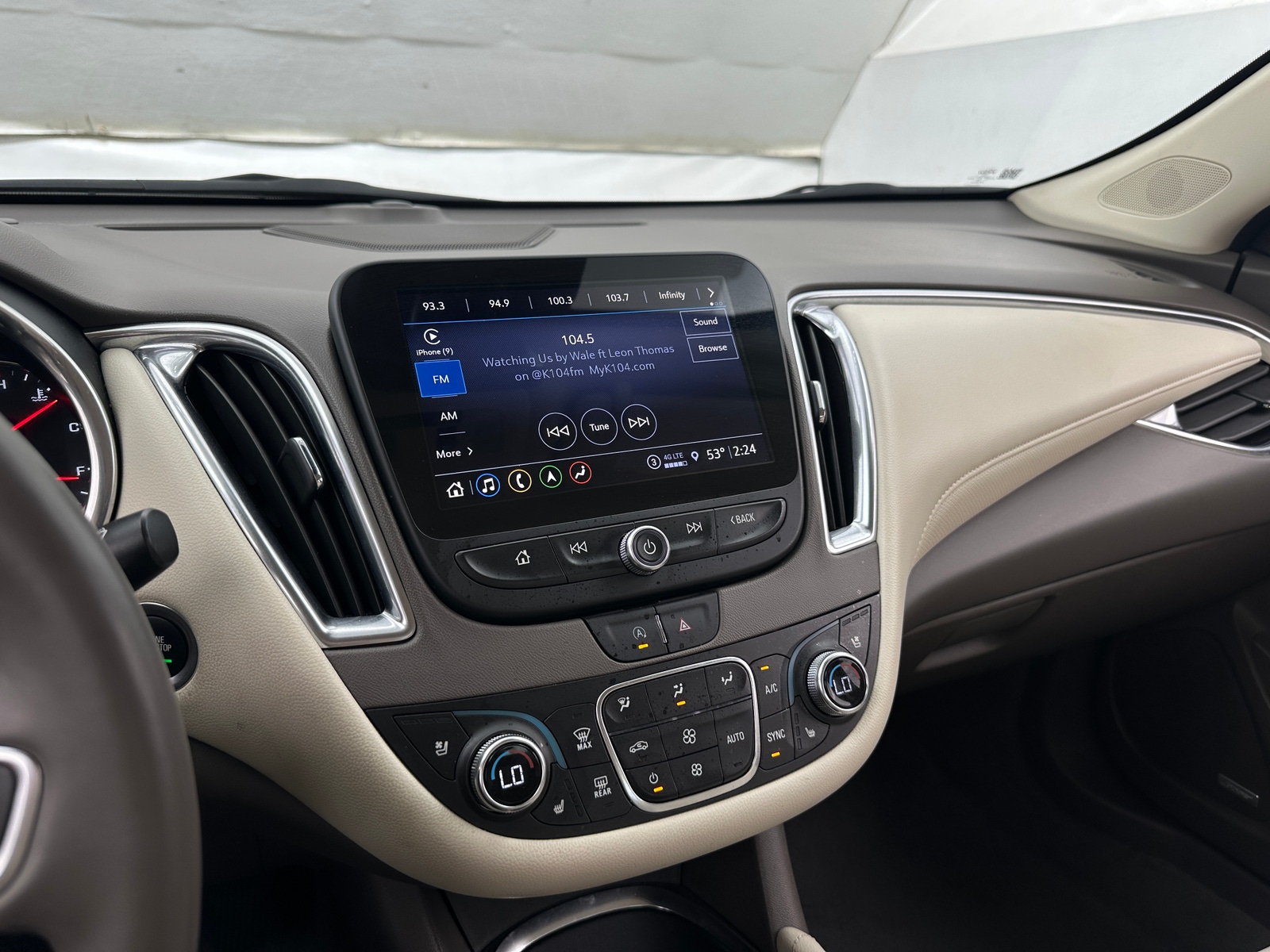 Thumbnail: 2024 Chevrolet Malibu - 3