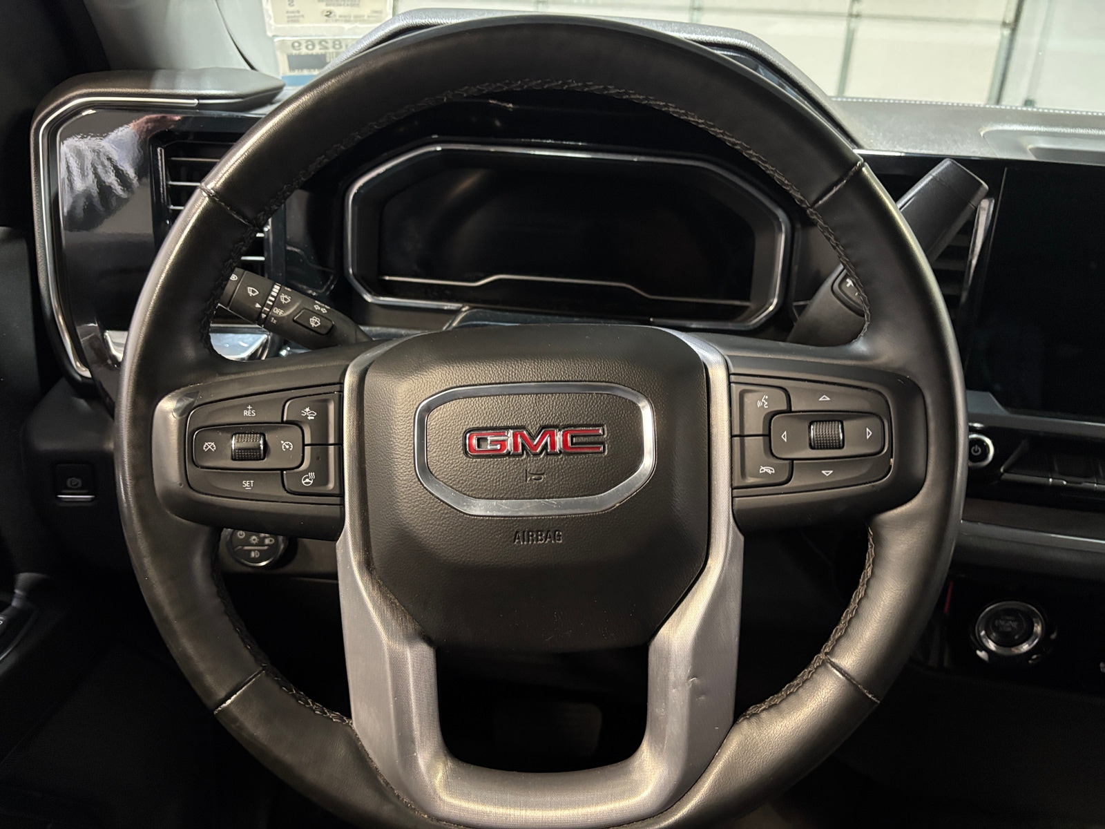 Thumbnail: 2024 GMC Sierra 1500 - 4