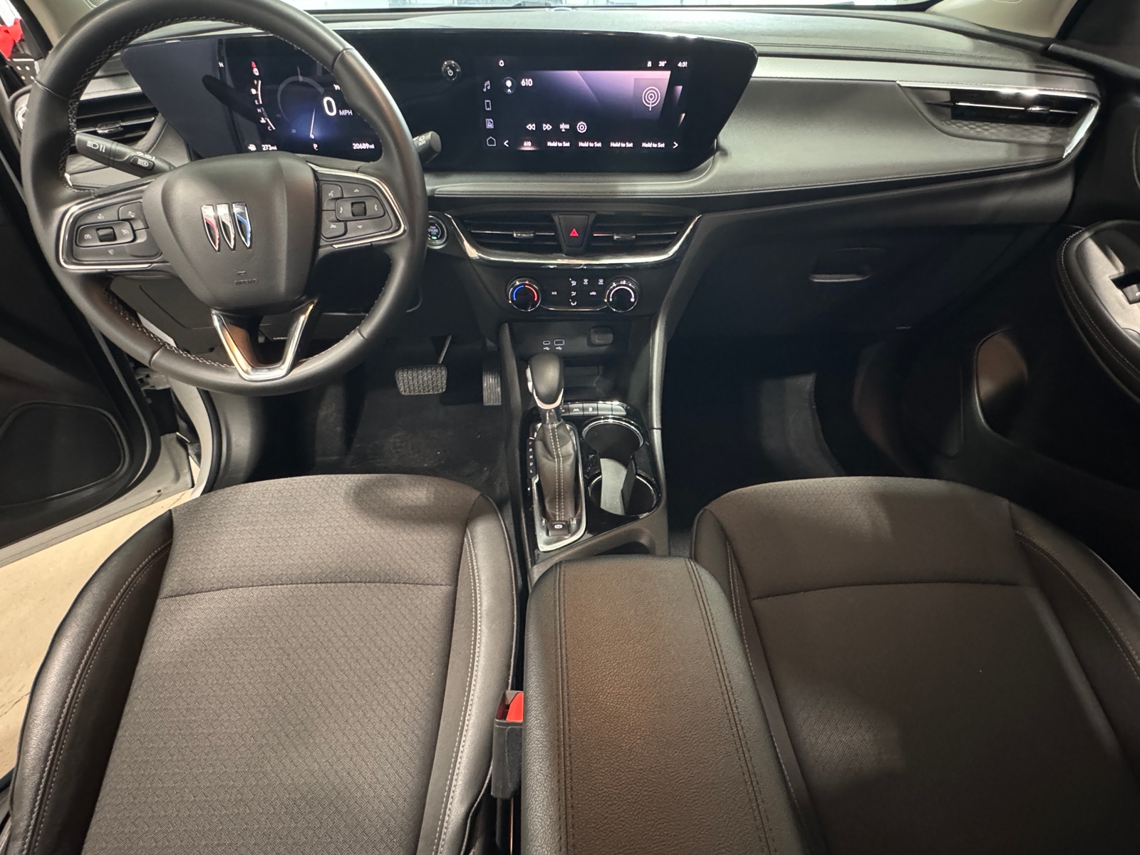 Thumbnail: 2025 Buick Encore GX - 2