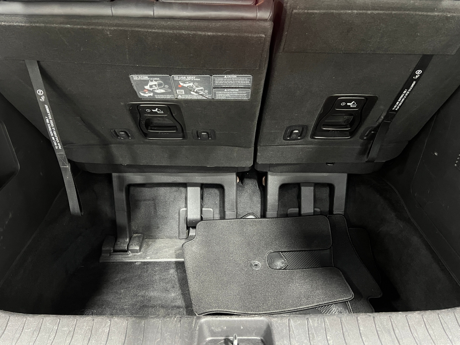 Thumbnail: 2024 Kia Carnival - 6