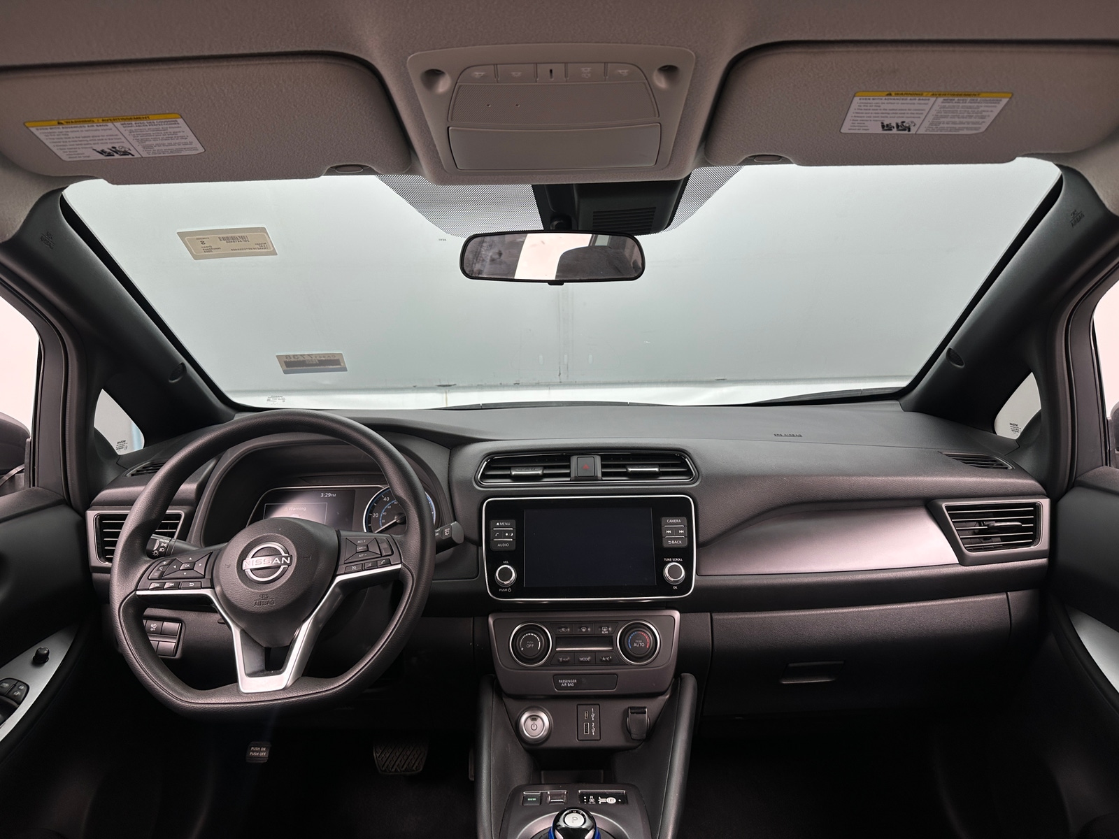 Thumbnail: 2023 Nissan Leaf - 3