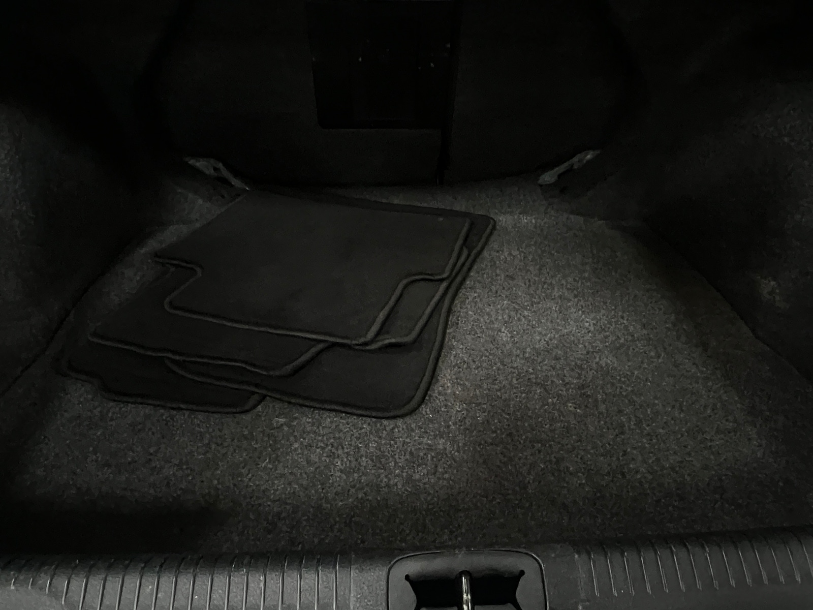 Thumbnail: 2016 Chrysler 200 - 7