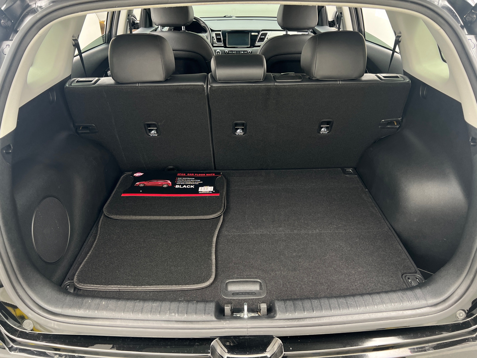 Thumbnail: 2018 Kia Niro - 6