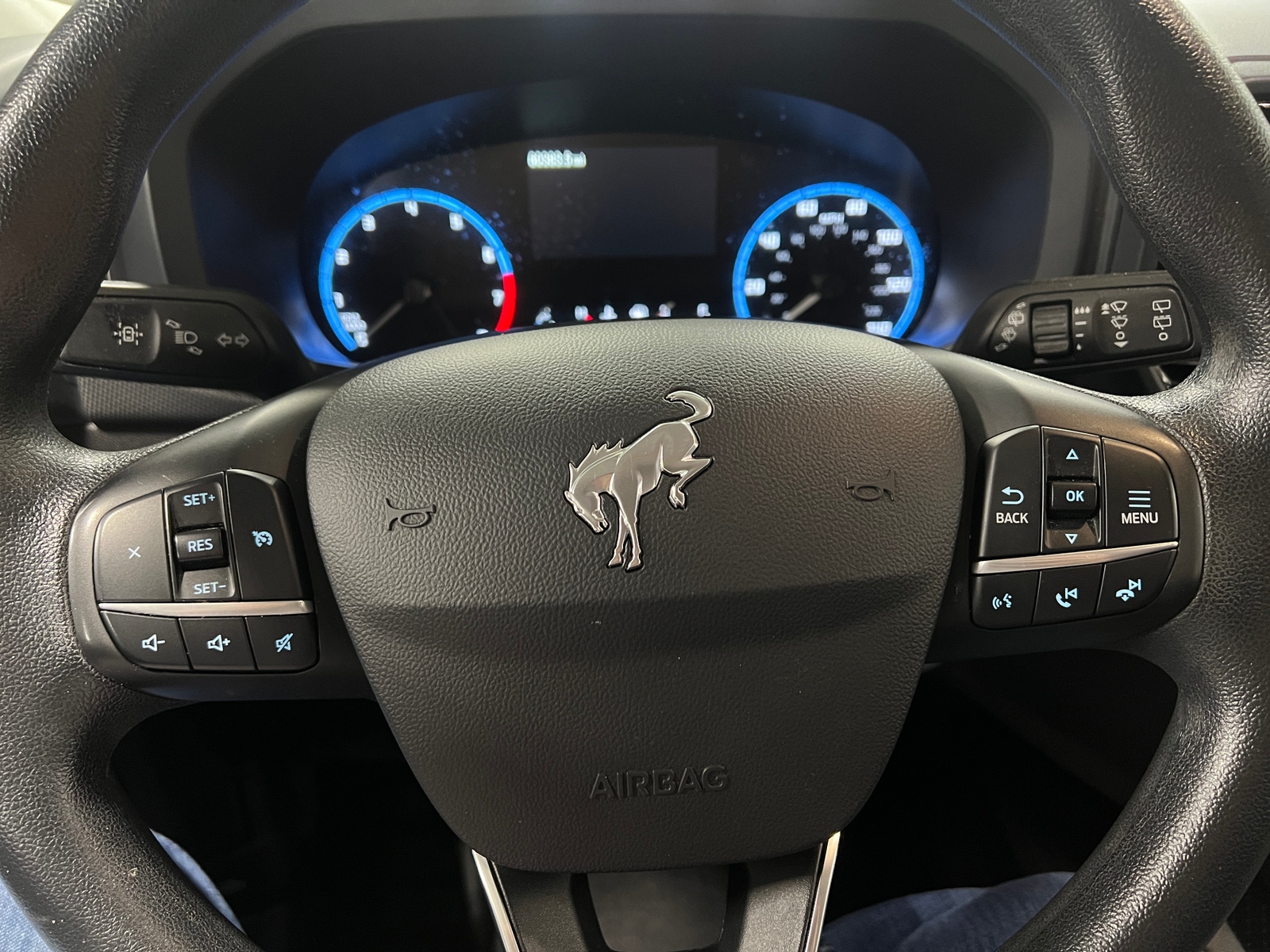 Thumbnail: 2022 Ford Bronco Sport - 5