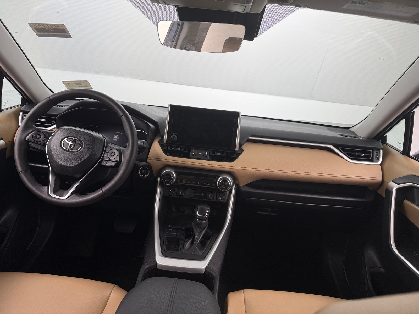 Thumbnail: 2024 Toyota RAV4 - 2