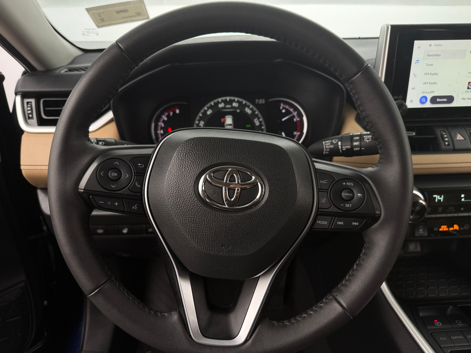 Thumbnail: 2024 Toyota RAV4 - 4