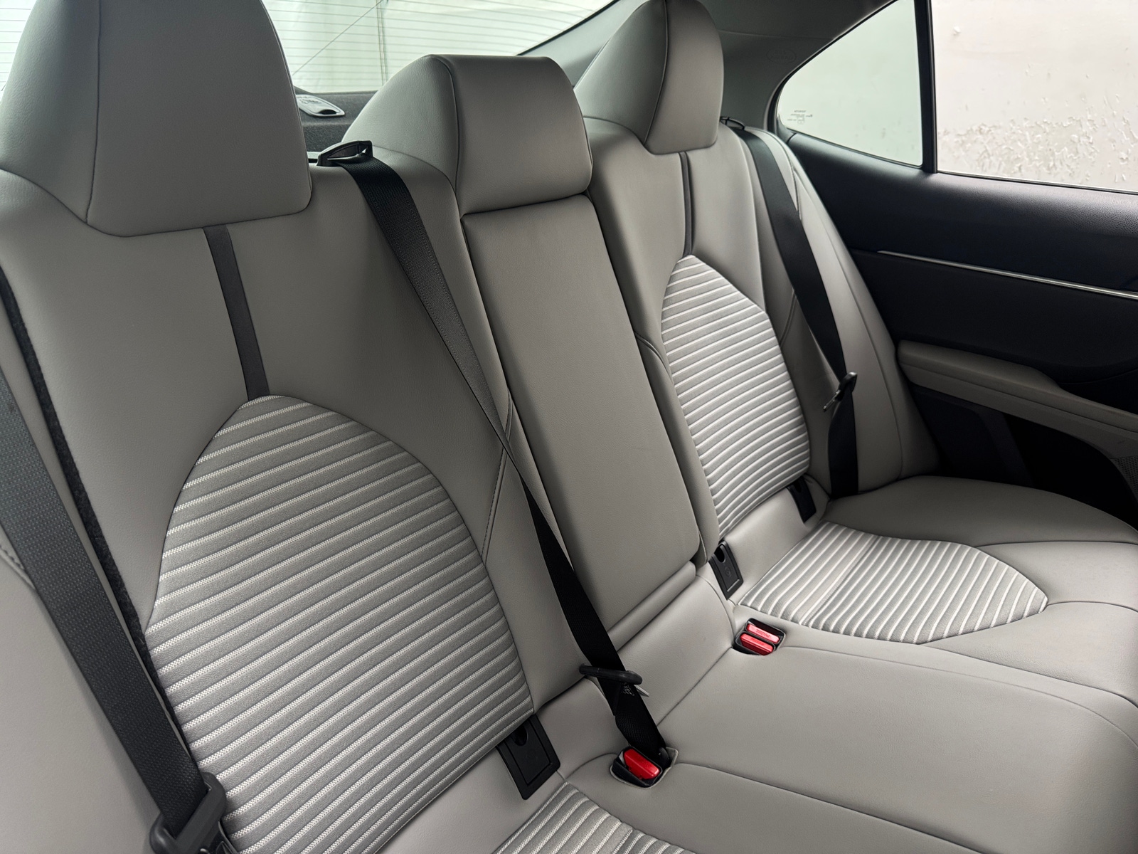 Thumbnail: 2022 Toyota Camry - 6