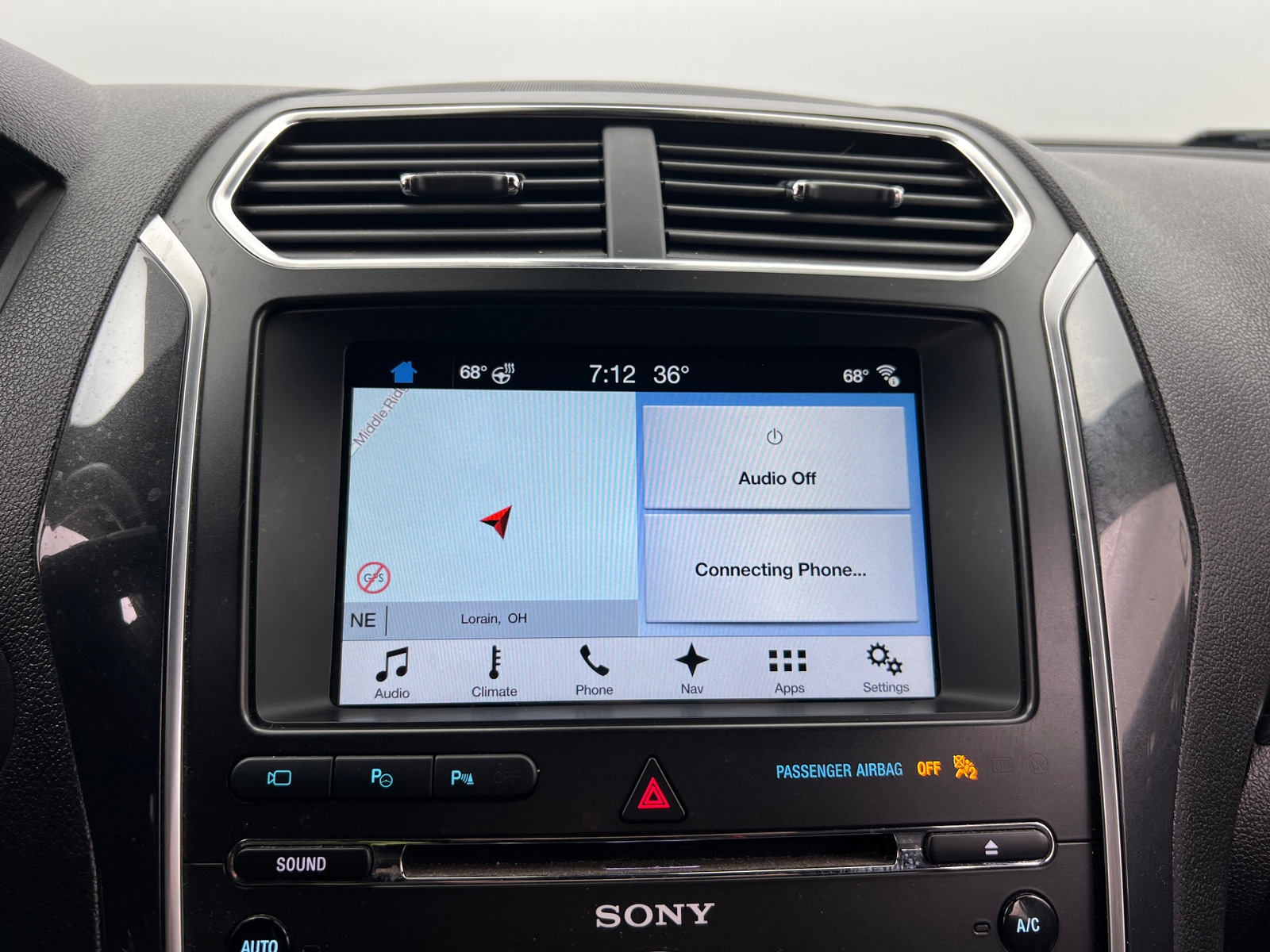 Thumbnail: 2017 Ford Explorer - 3