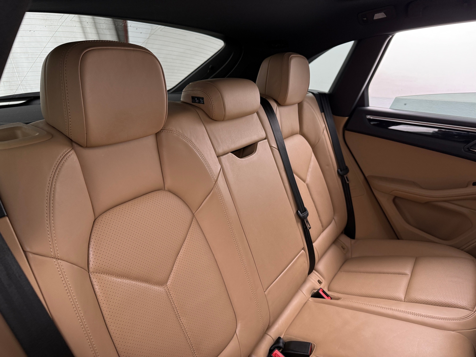 Thumbnail: 2018 Porsche Macan - 5