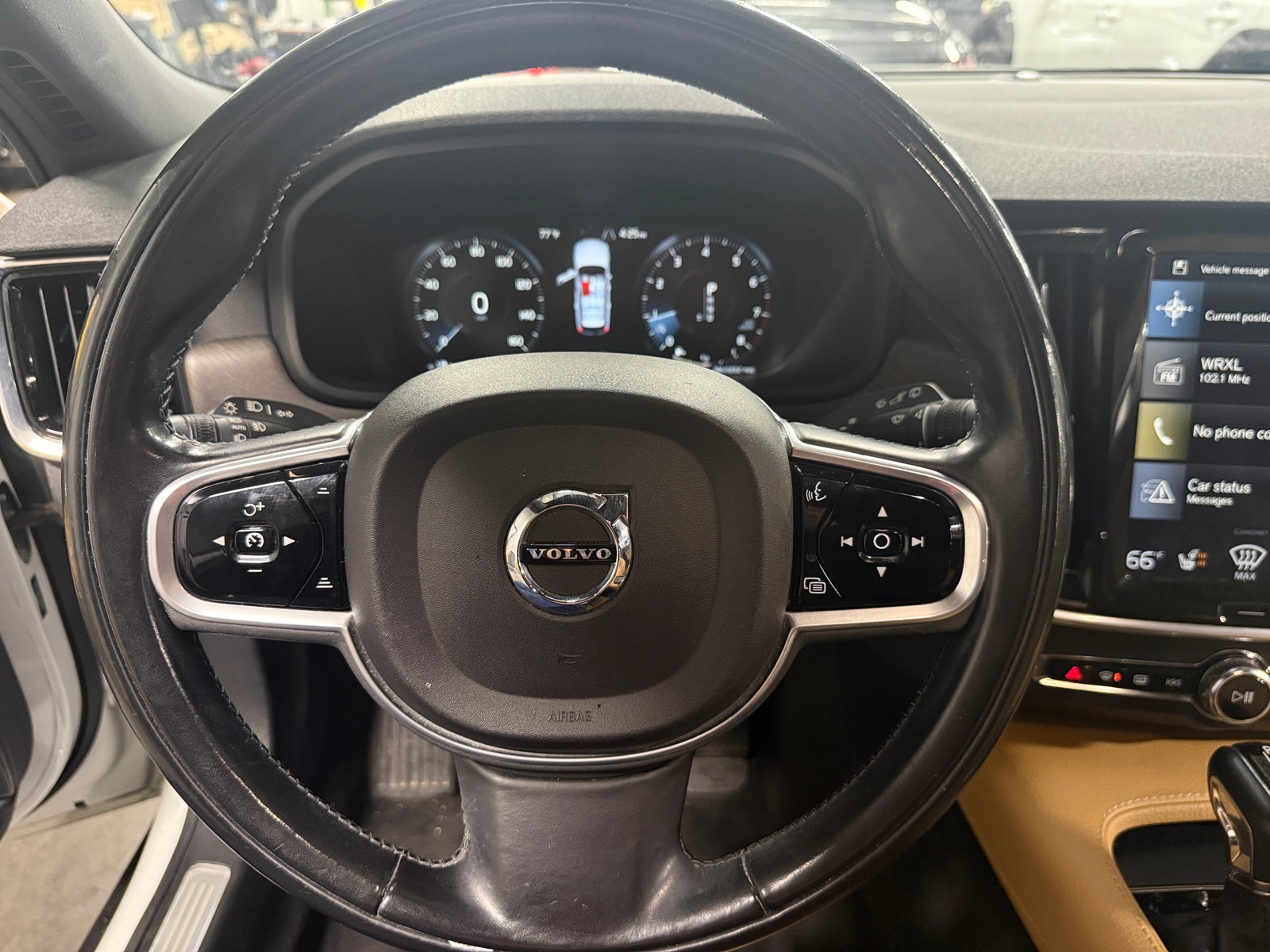 Thumbnail: 2018 Volvo V90 - 4