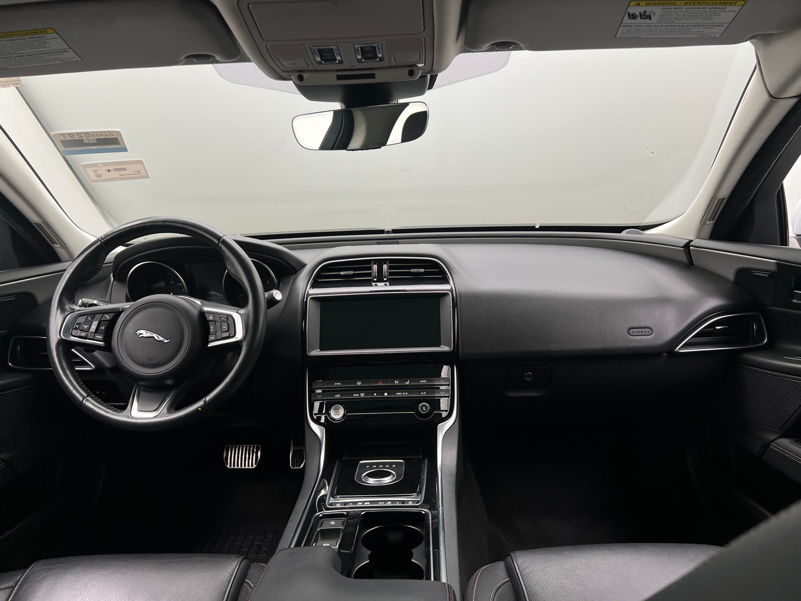 Thumbnail: 2019 Jaguar XE - 2