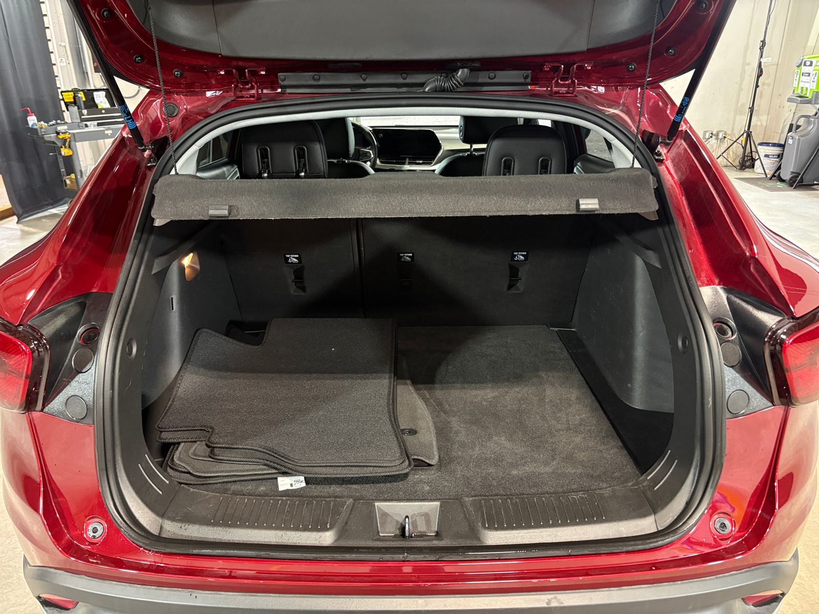 Thumbnail: 2025 Chevrolet Trax - 7