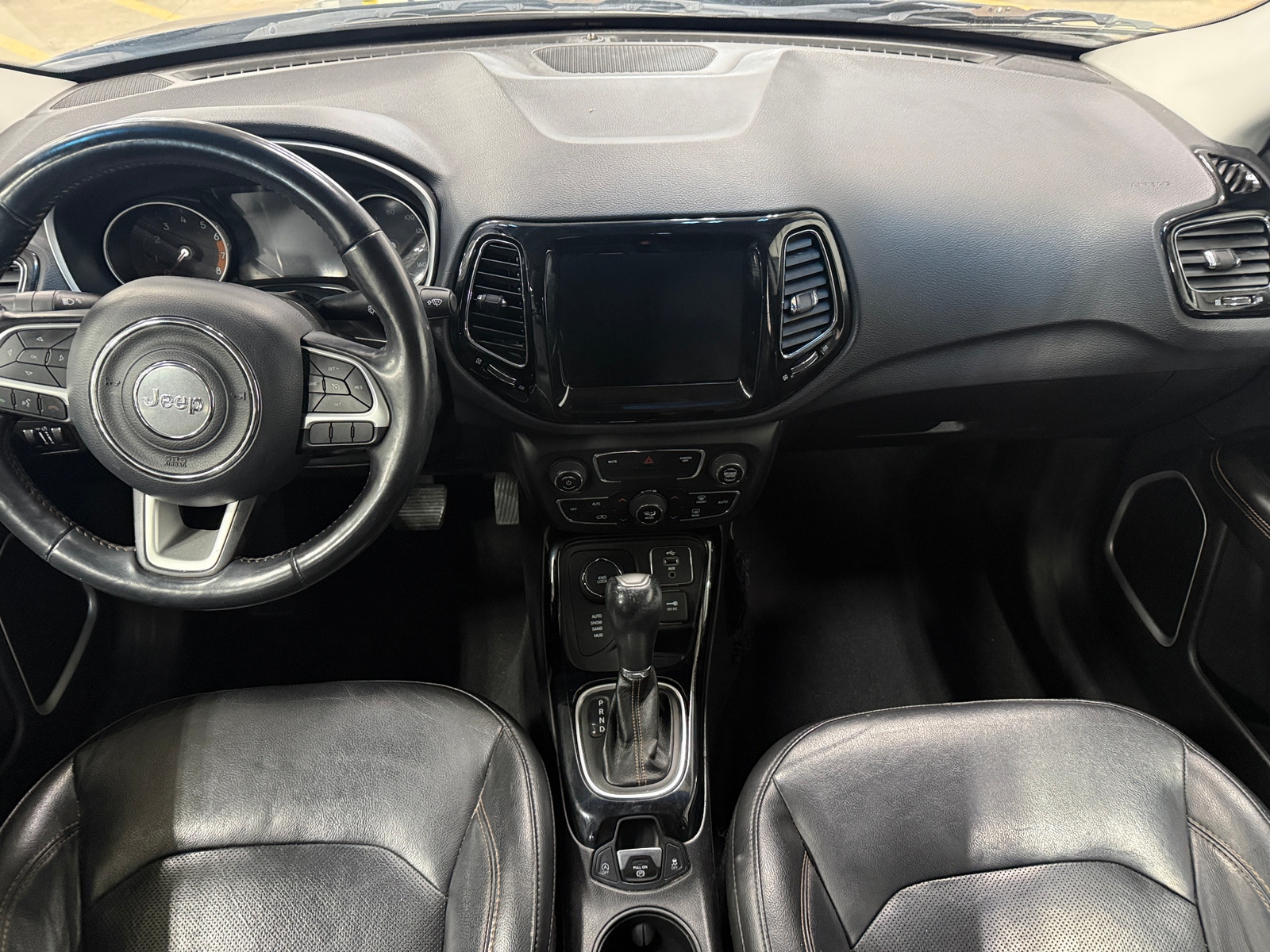 Thumbnail: 2018 Jeep Compass - 2