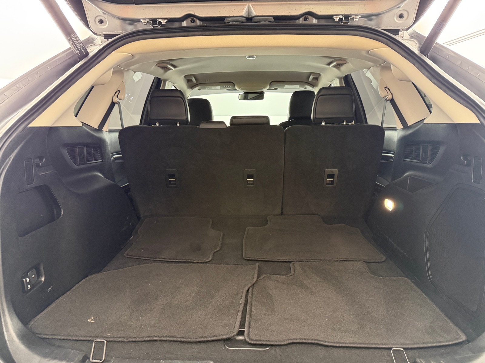 Thumbnail: 2022 Ford Edge - 6