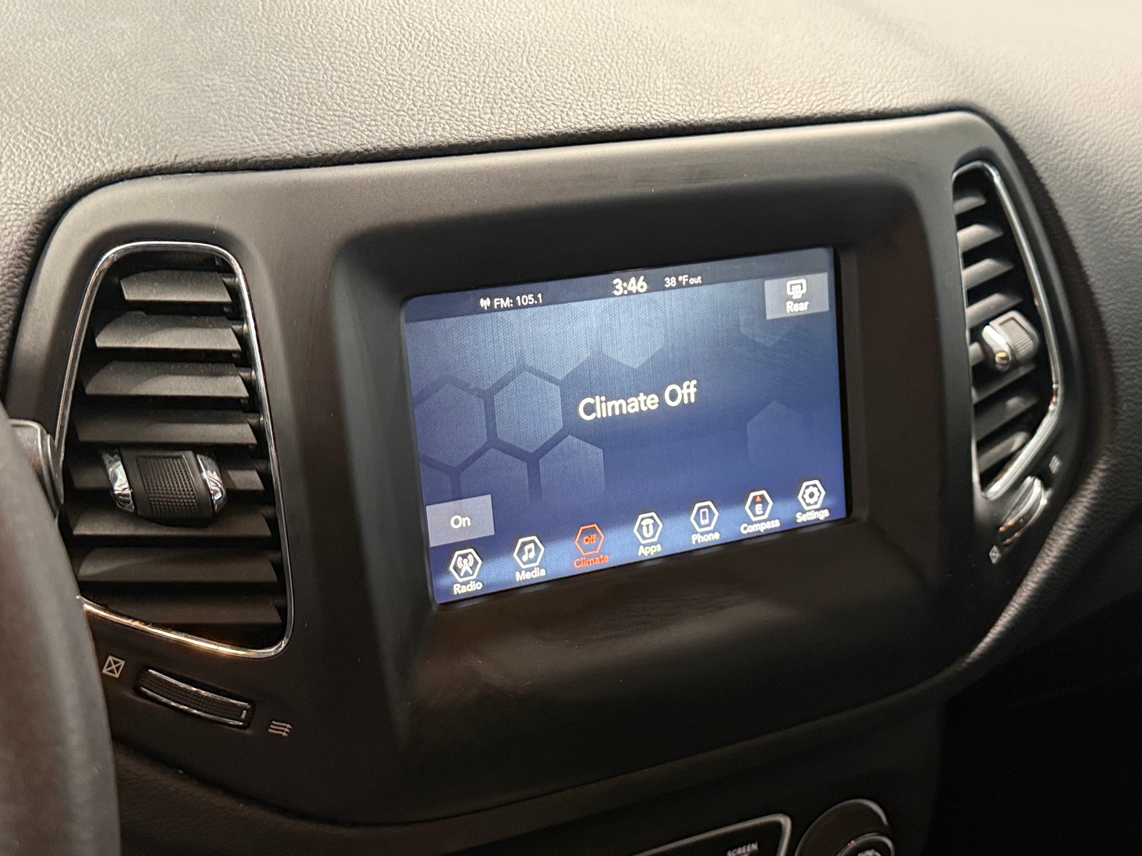 Thumbnail: 2019 Jeep Compass - 4