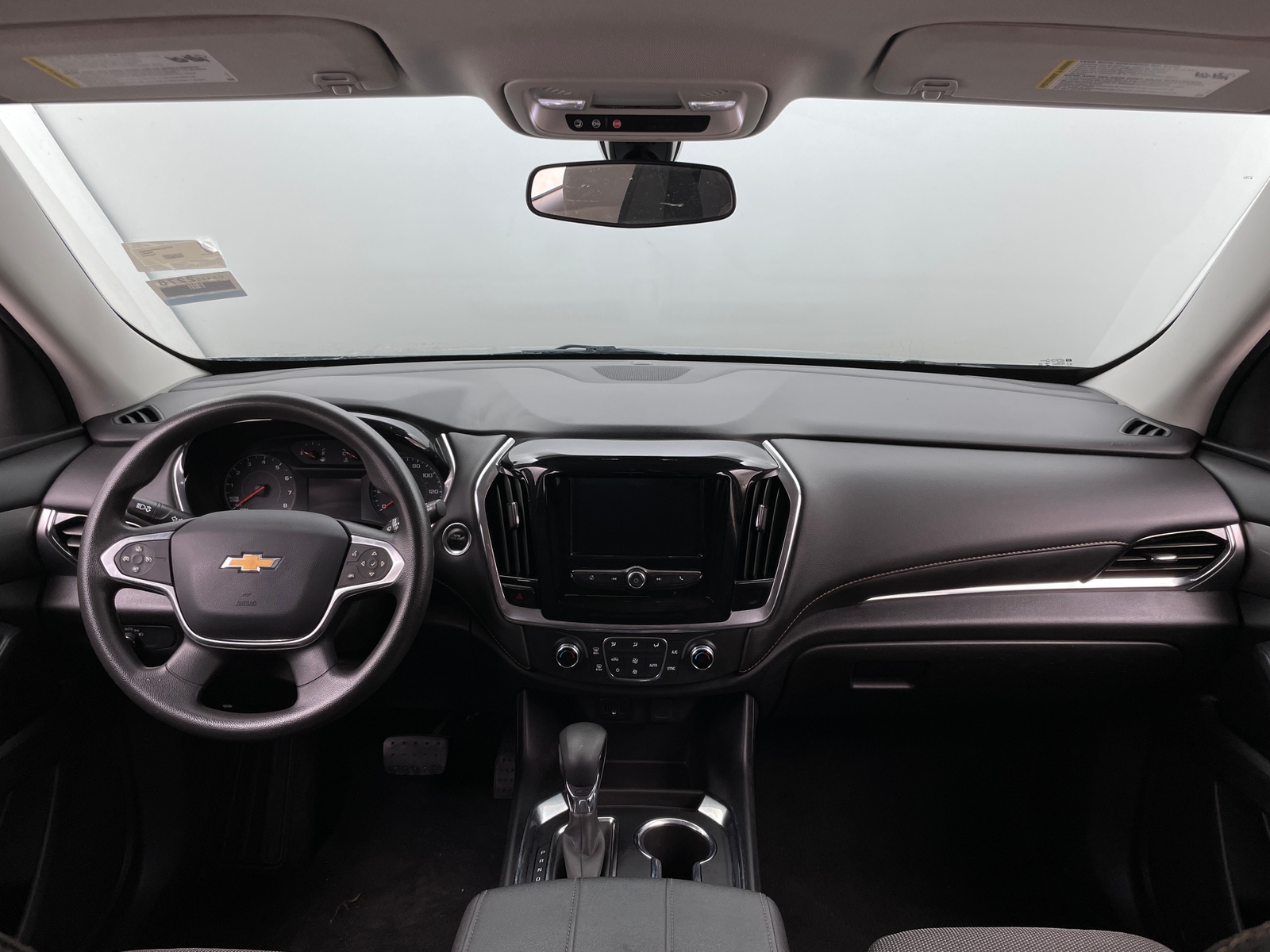 Thumbnail: 2021 Chevrolet Traverse - 3