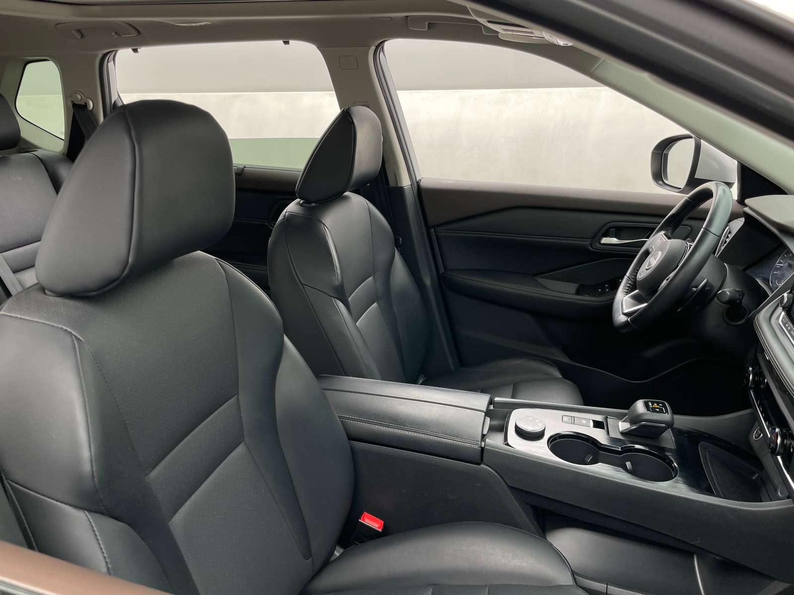 Thumbnail: 2023 Nissan Rogue - 2