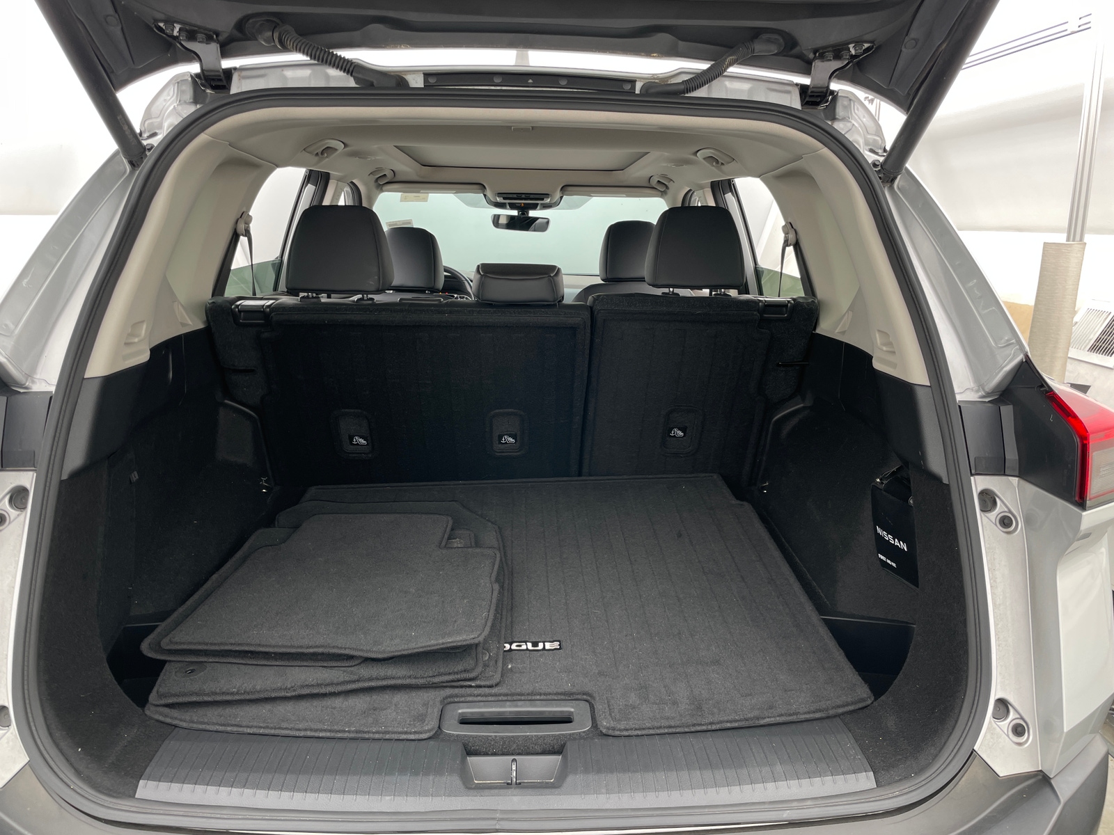 Thumbnail: 2023 Nissan Rogue - 7