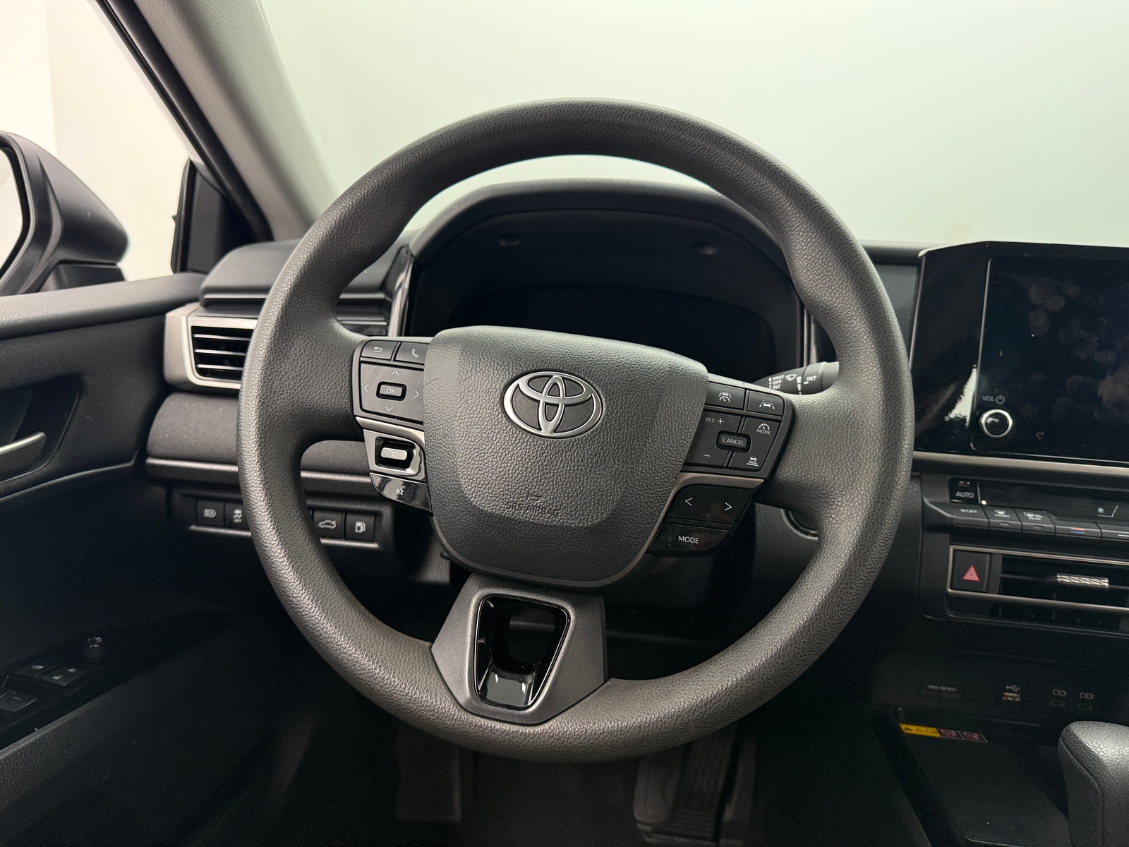 Thumbnail: 2025 Toyota Camry - 5