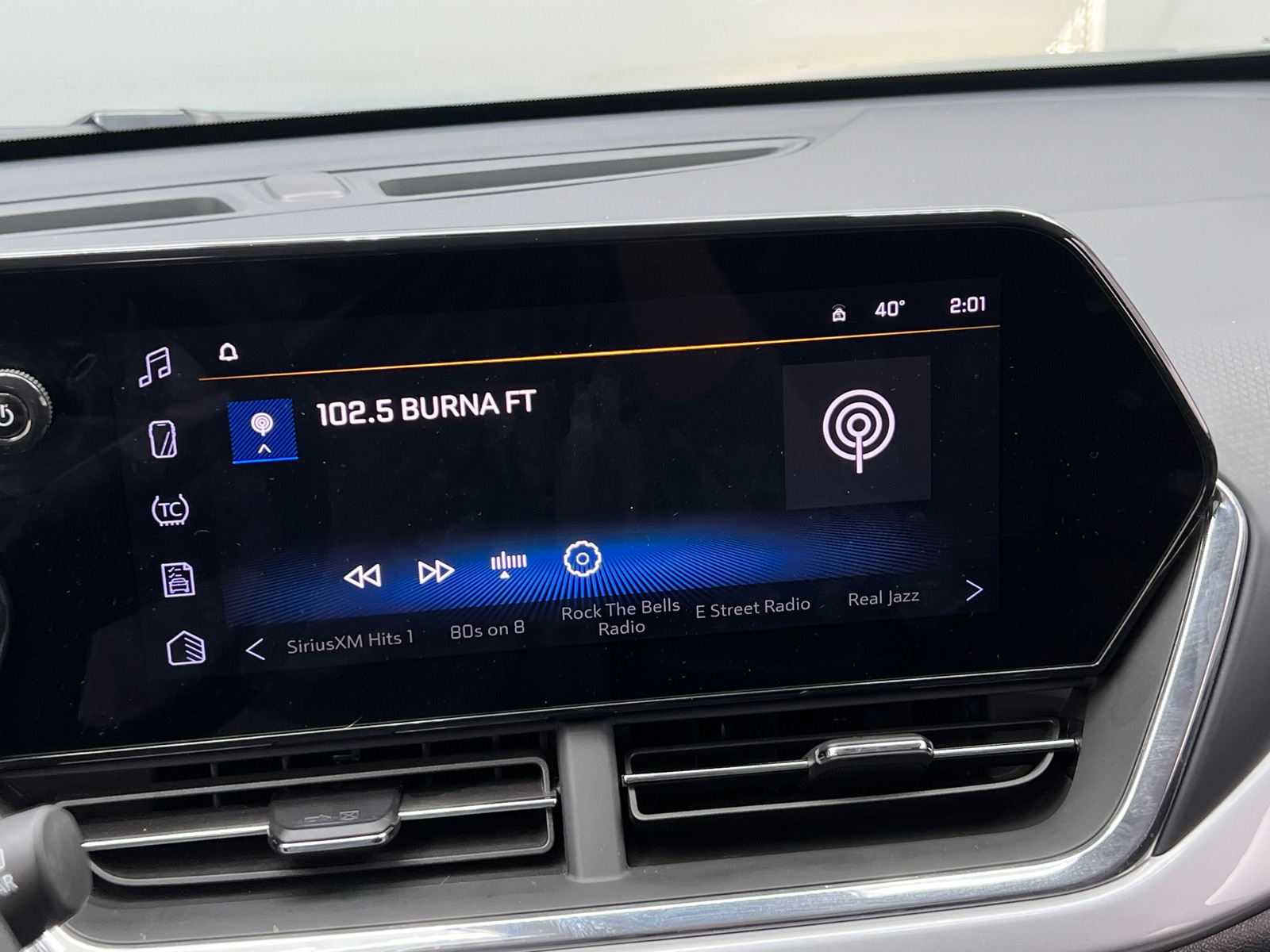 Thumbnail: 2025 Chevrolet Trax - 4