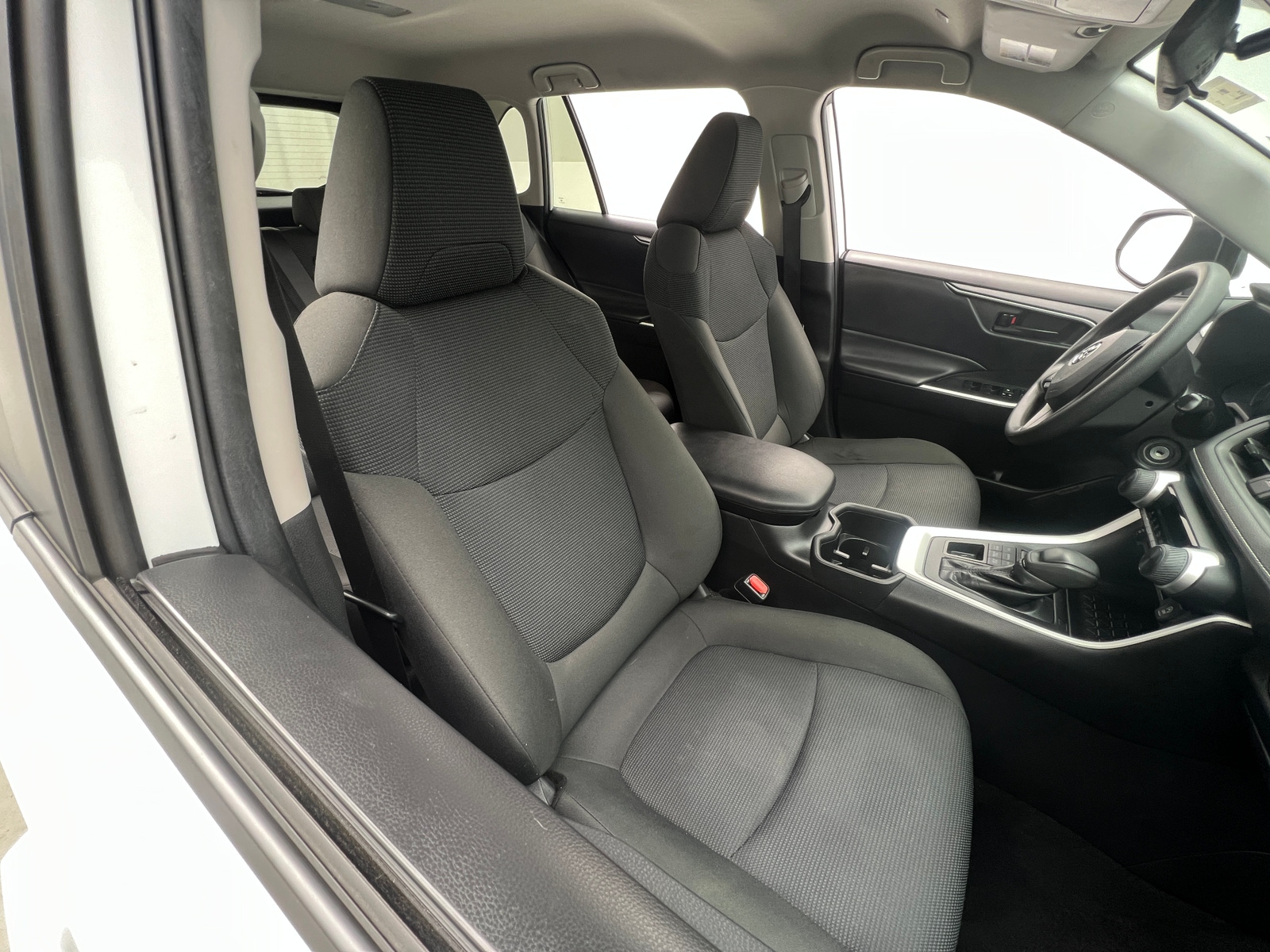 Thumbnail: 2024 Toyota RAV4 - 2