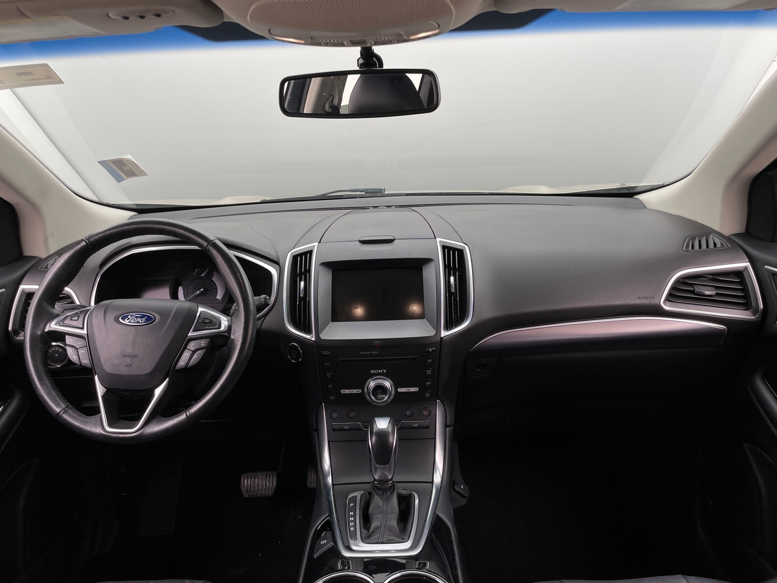 Thumbnail: 2017 Ford Edge - 2