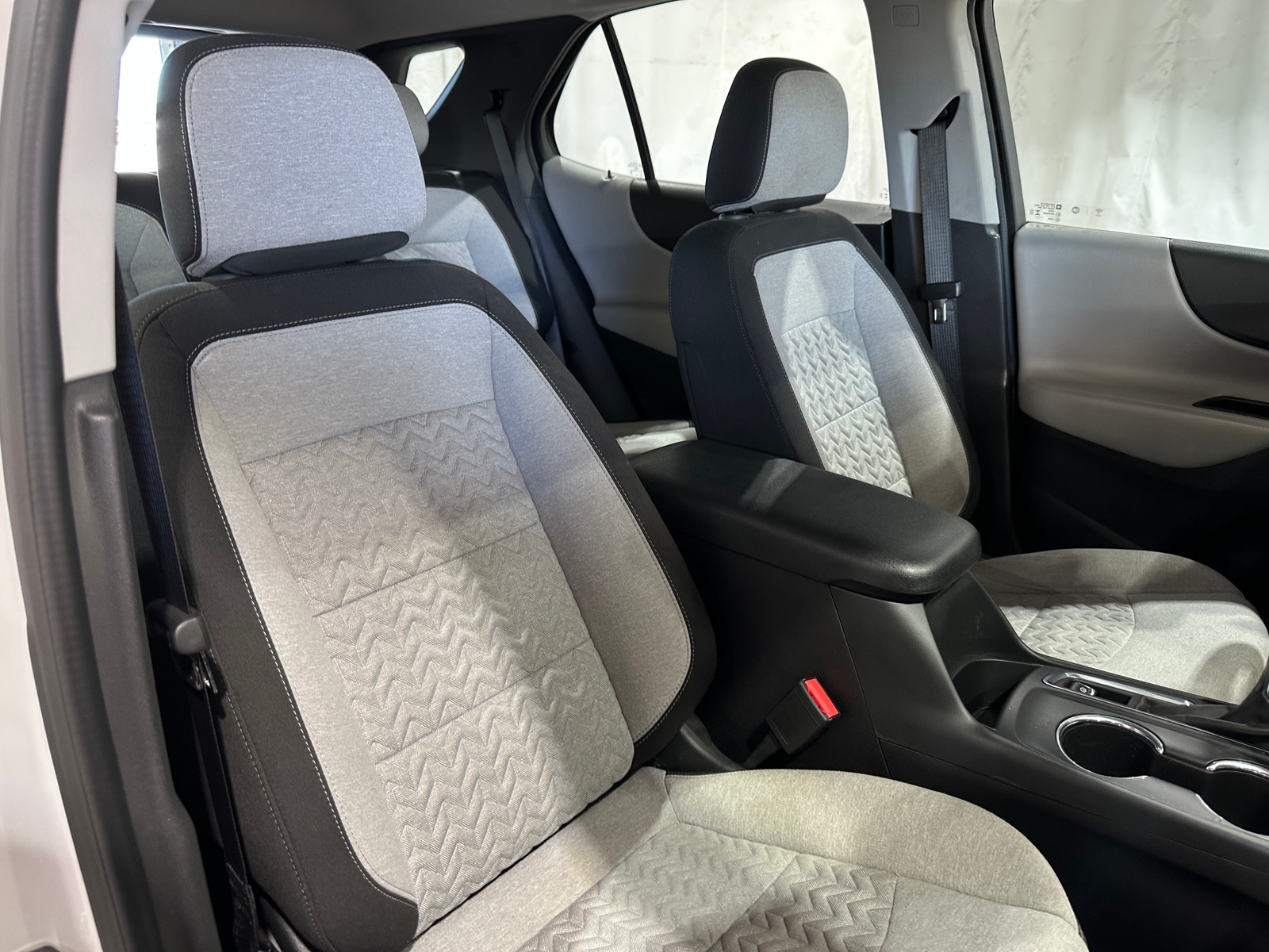 Thumbnail: 2024 Chevrolet Equinox - 2