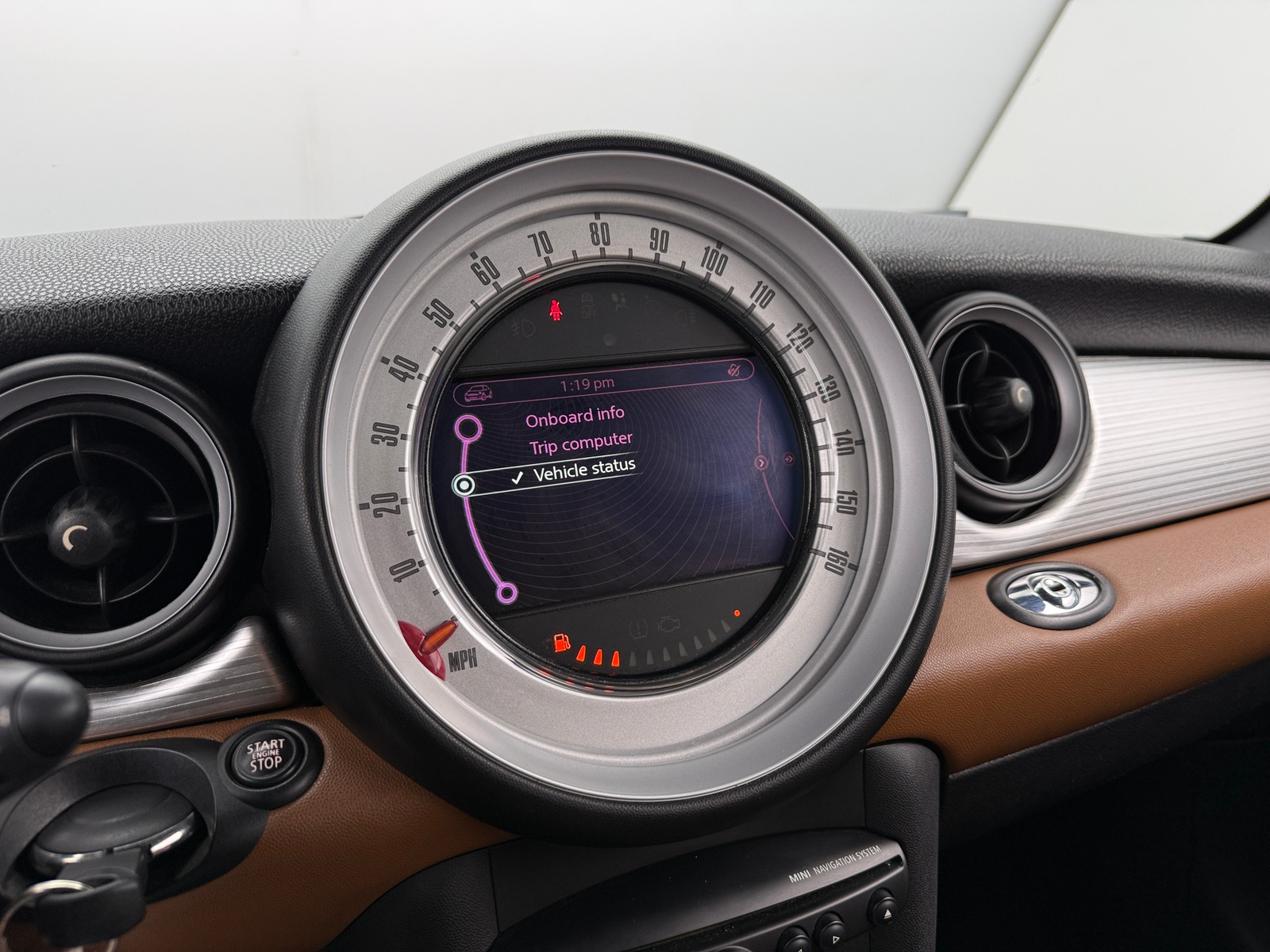 Thumbnail: 2014 MINI Cooper Convertible - 4