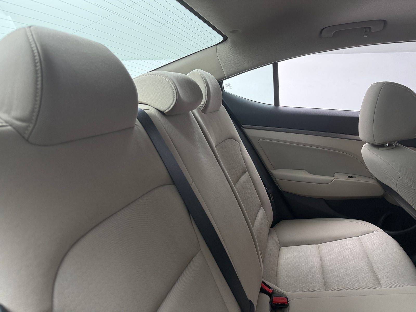 Thumbnail: 2017 Hyundai Elantra - 6