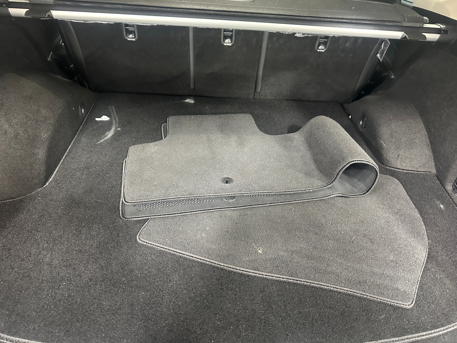 Thumbnail: 2024 Genesis GV80 - 6