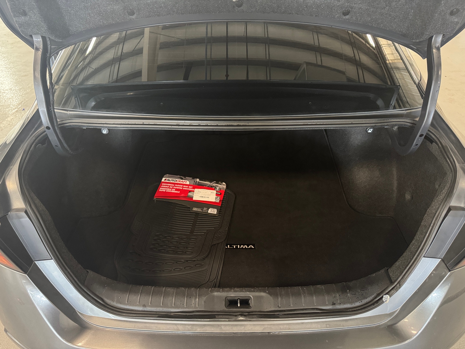 Thumbnail: 2020 Nissan Altima - 7