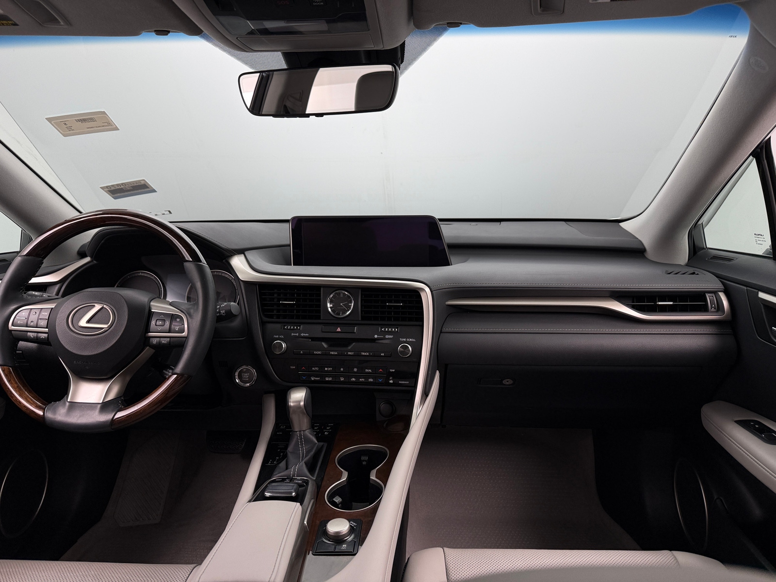 Thumbnail: 2018 Lexus RX - 2