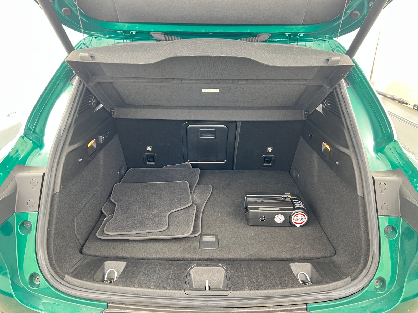 Thumbnail: 2024 Alfa Romeo Tonale - 7