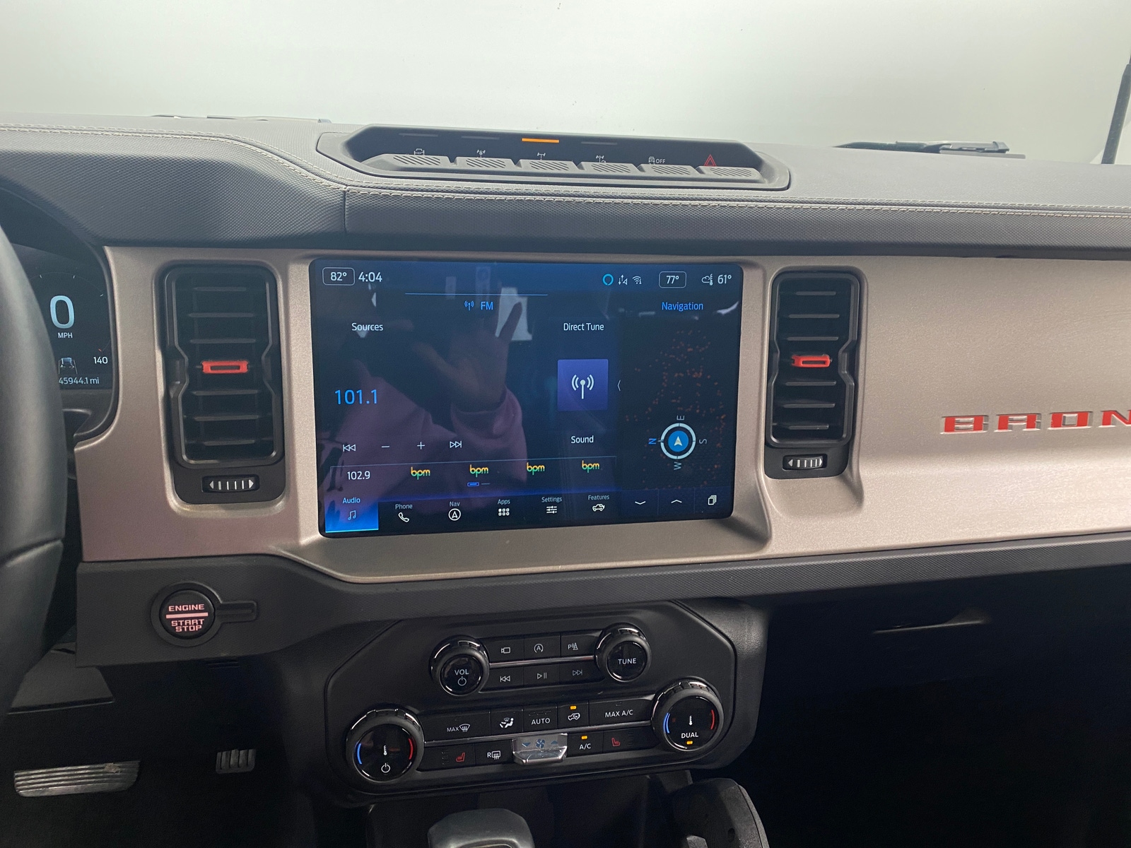 Thumbnail: 2022 Ford Bronco - 3