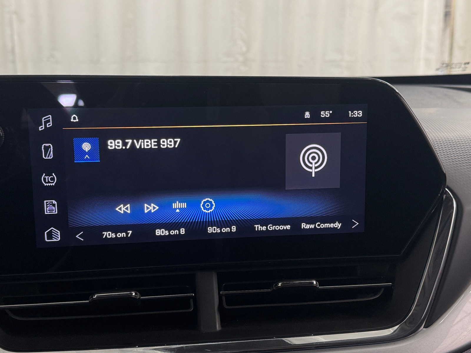 Thumbnail: 2025 Chevrolet Trax - 4