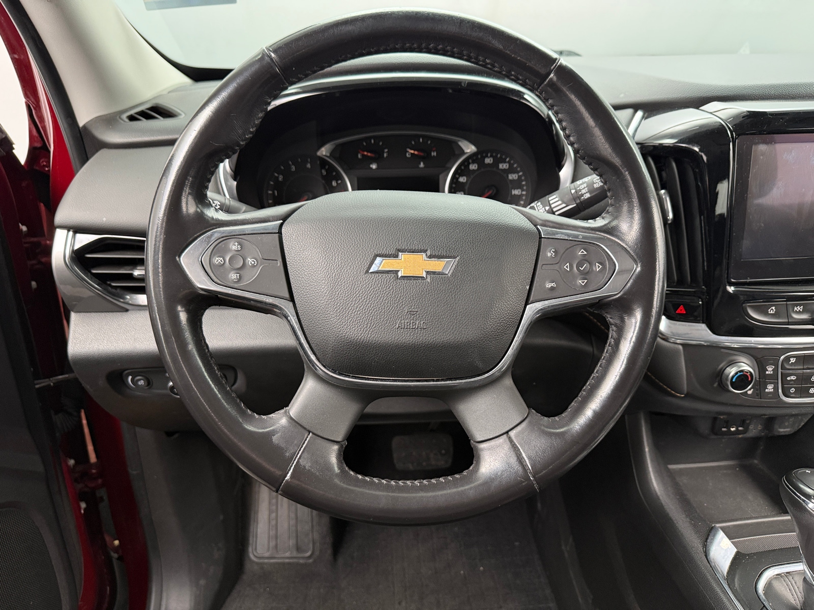 Thumbnail: 2018 Chevrolet Traverse - 4