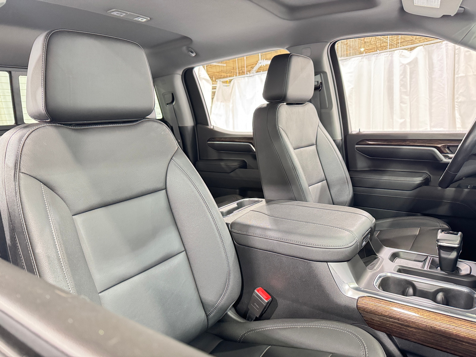 Thumbnail: 2023 GMC Sierra 1500 - 2