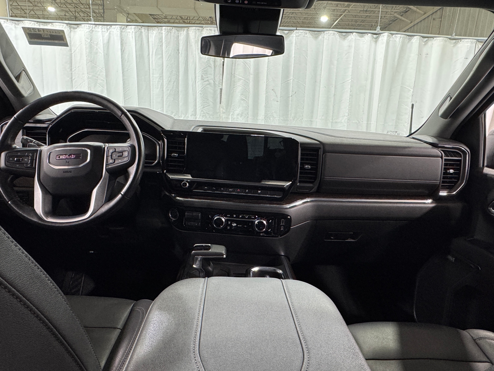 Thumbnail: 2023 GMC Sierra 1500 - 3